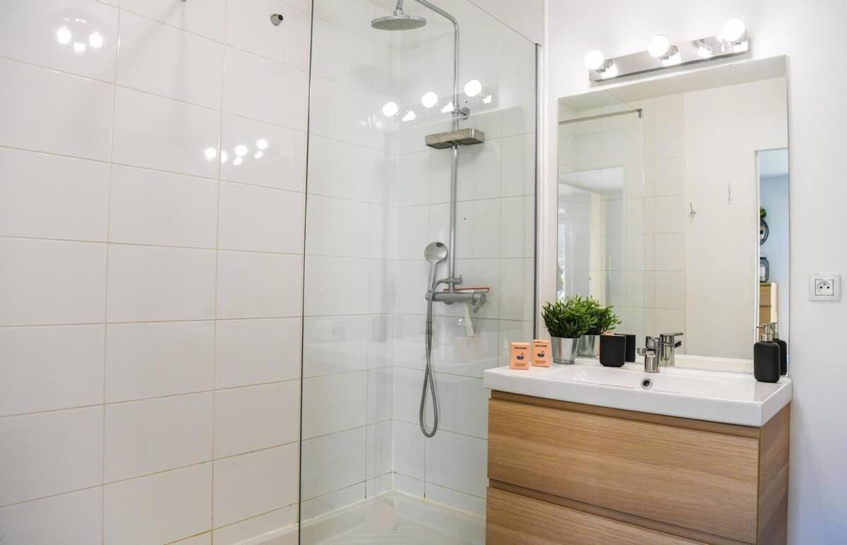 Superbe Appartement Avec Terrasse, Piscine & Parking Prive A 마르세유 외부 사진